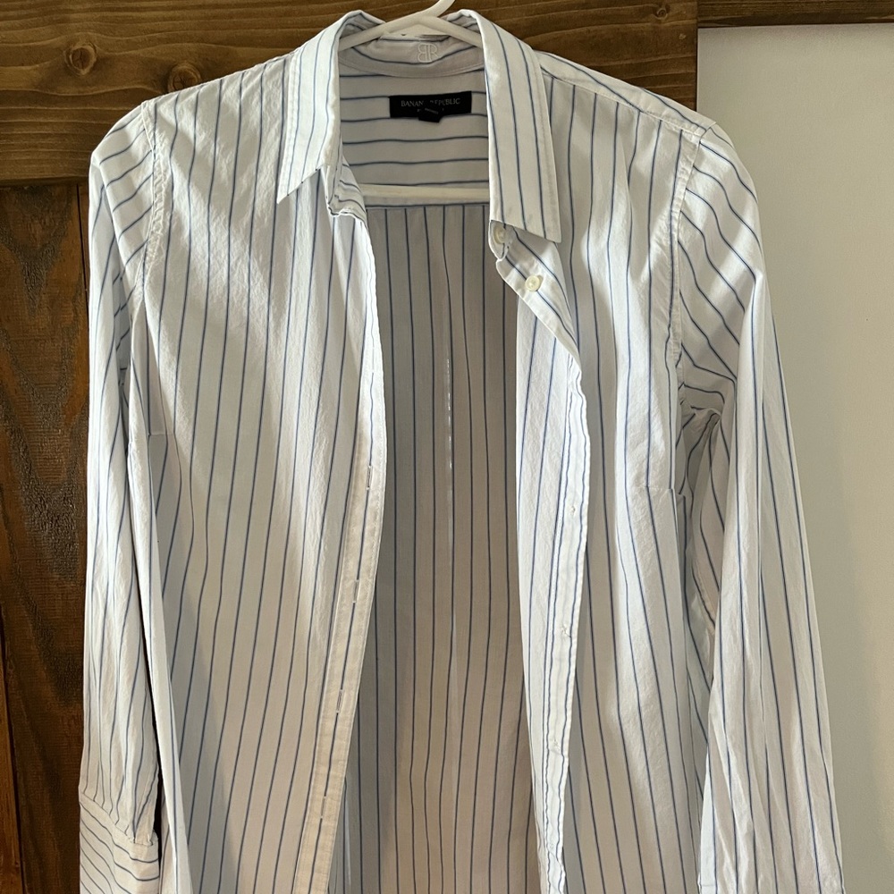 Banana Republic Riley